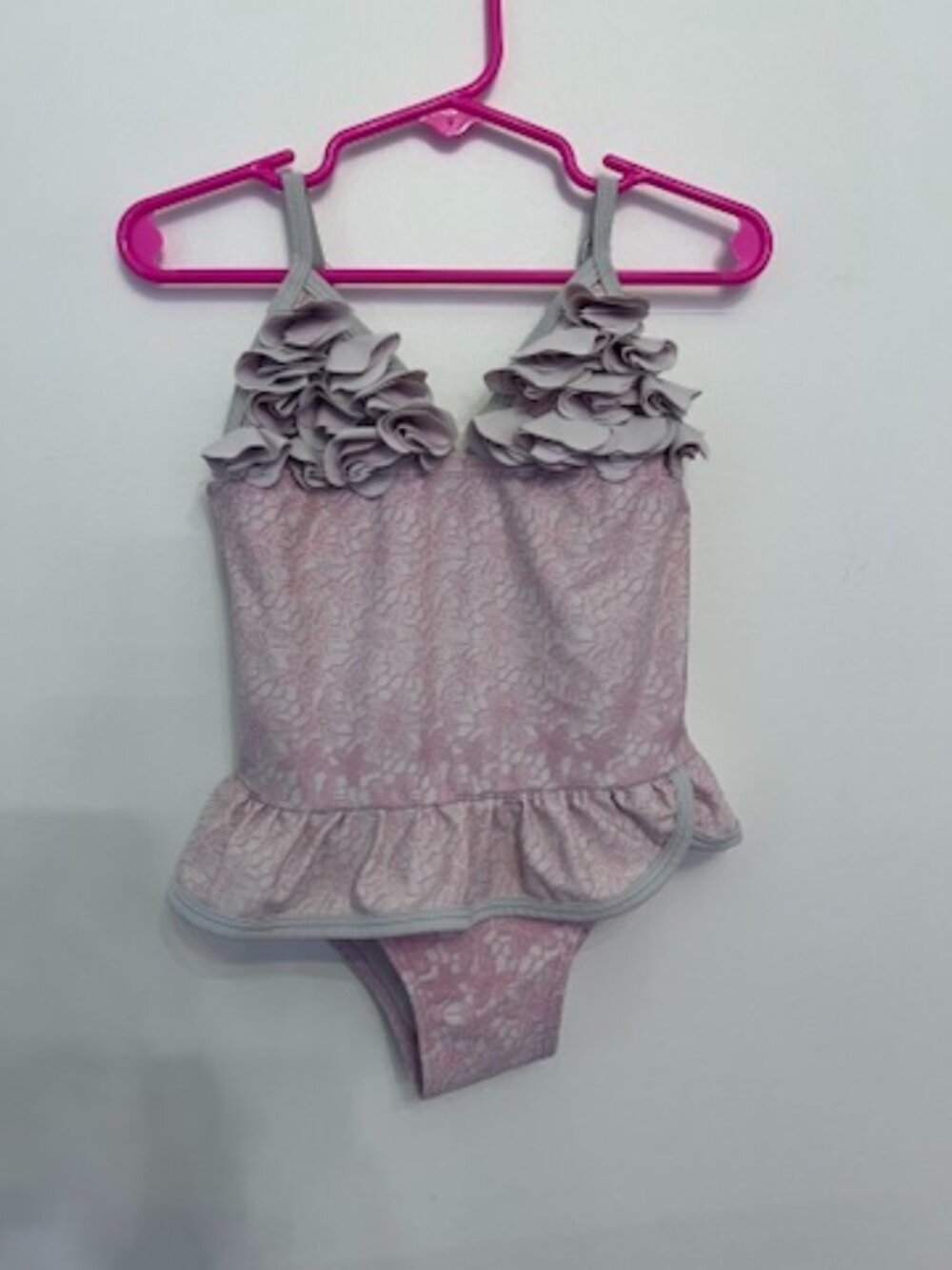 Floatimini Ruffle One-Piece Swimsuit size 3T